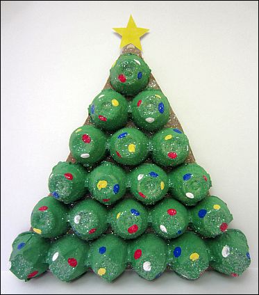 egg carton christmas tree